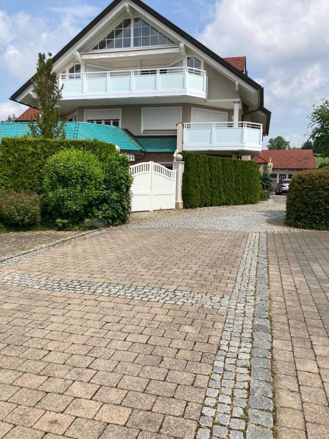 Neu! Ferienwohnung Hege 18 Am Bodensee Wasserburg Bagian luar foto
